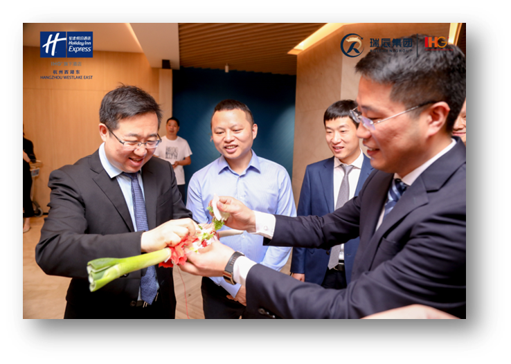 图片4.png 图片4.png